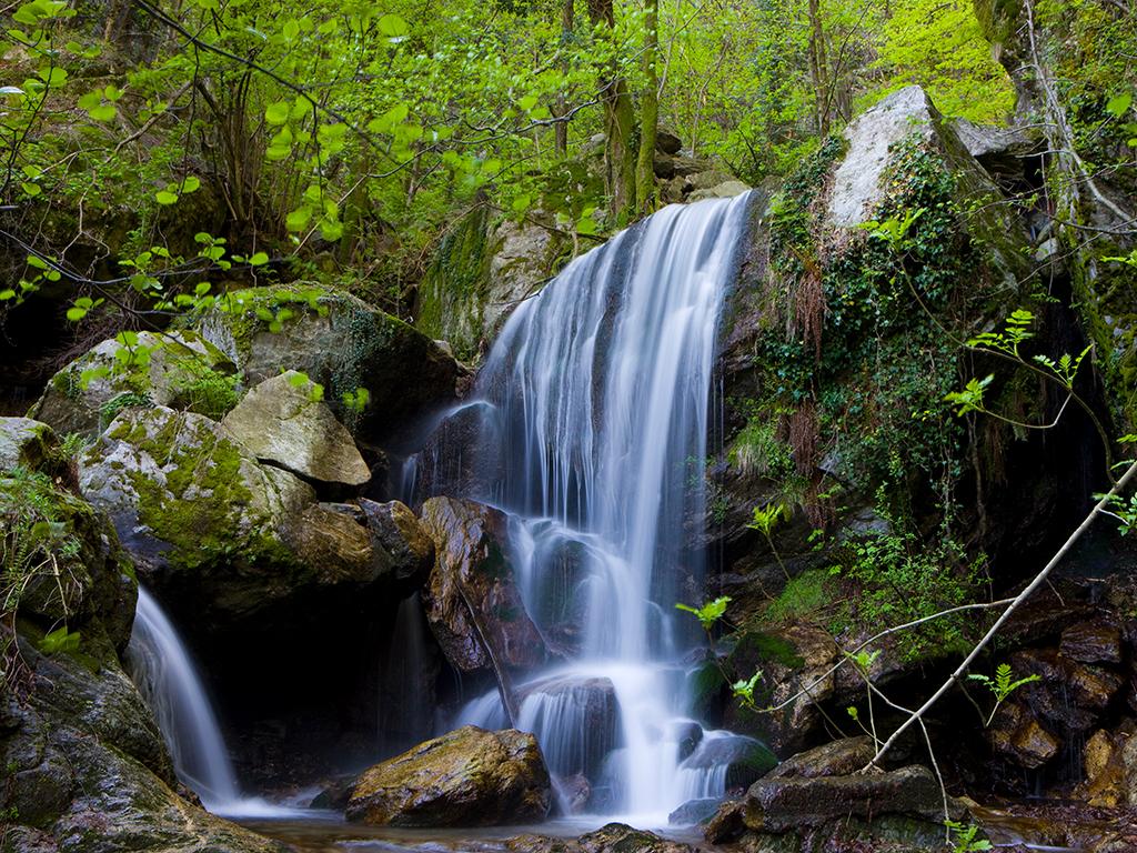 Image 2 - Bathing water quality