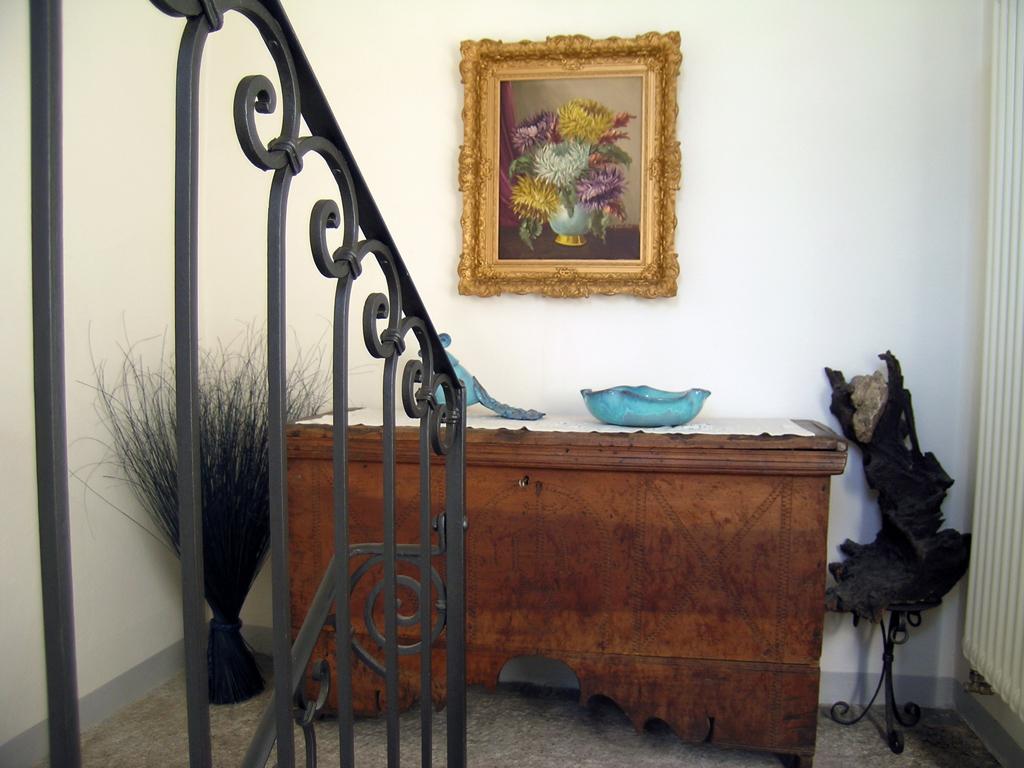 Image 3 - Rosa delle Alpi Garni