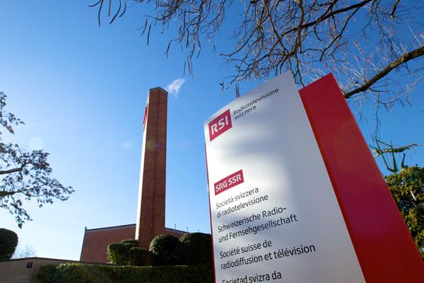 Image 1 - Besuchen Sie die TV-Studio RSI