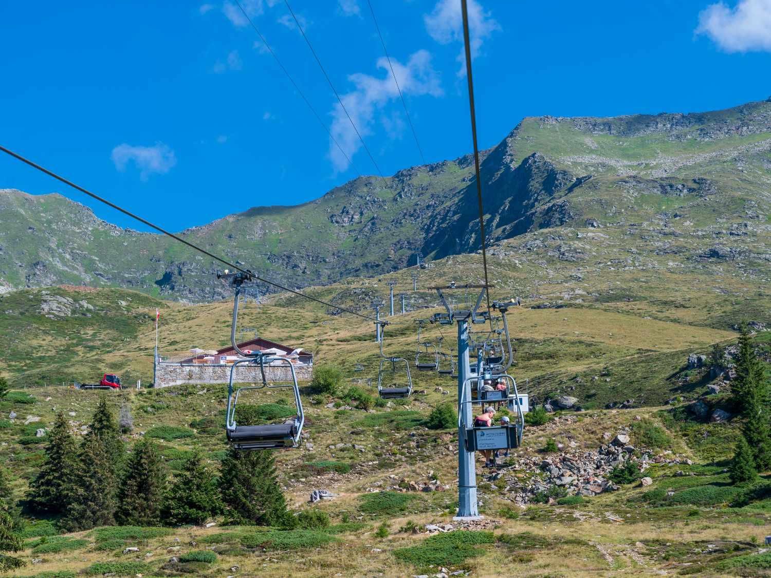 Image 0 - Decollo da Carì