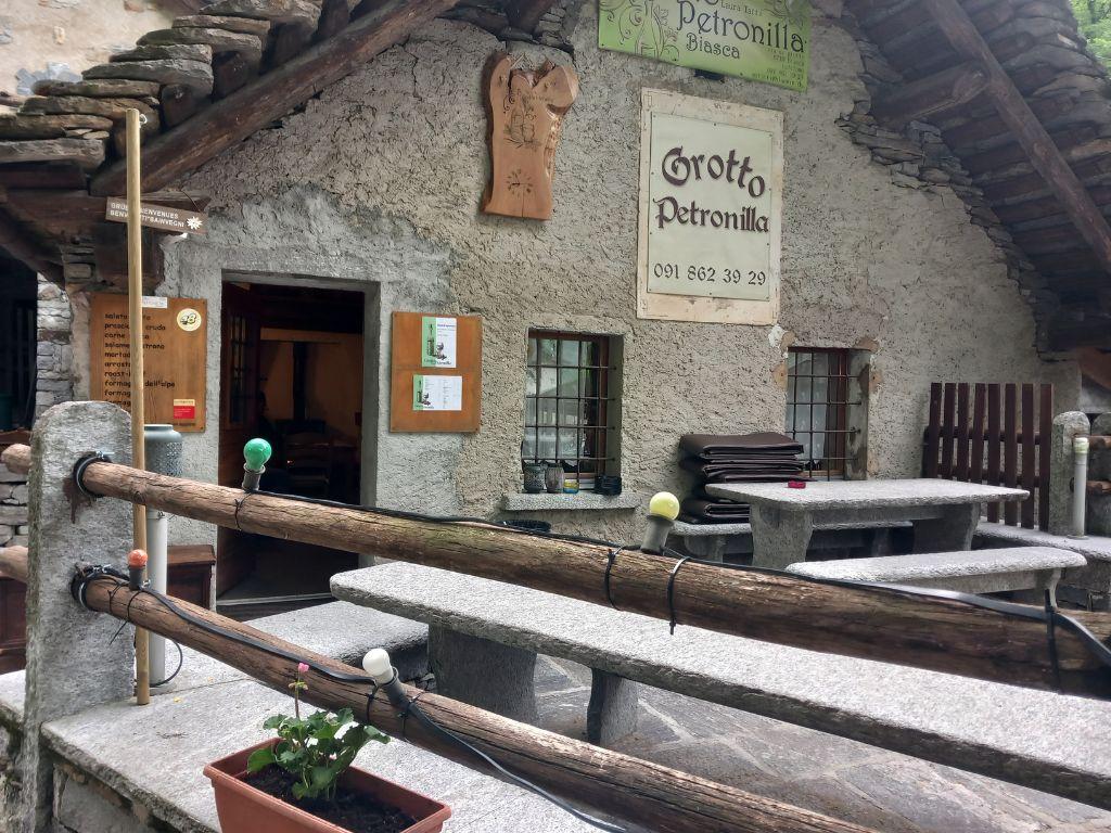 Image 5 - Grotto Petronilla