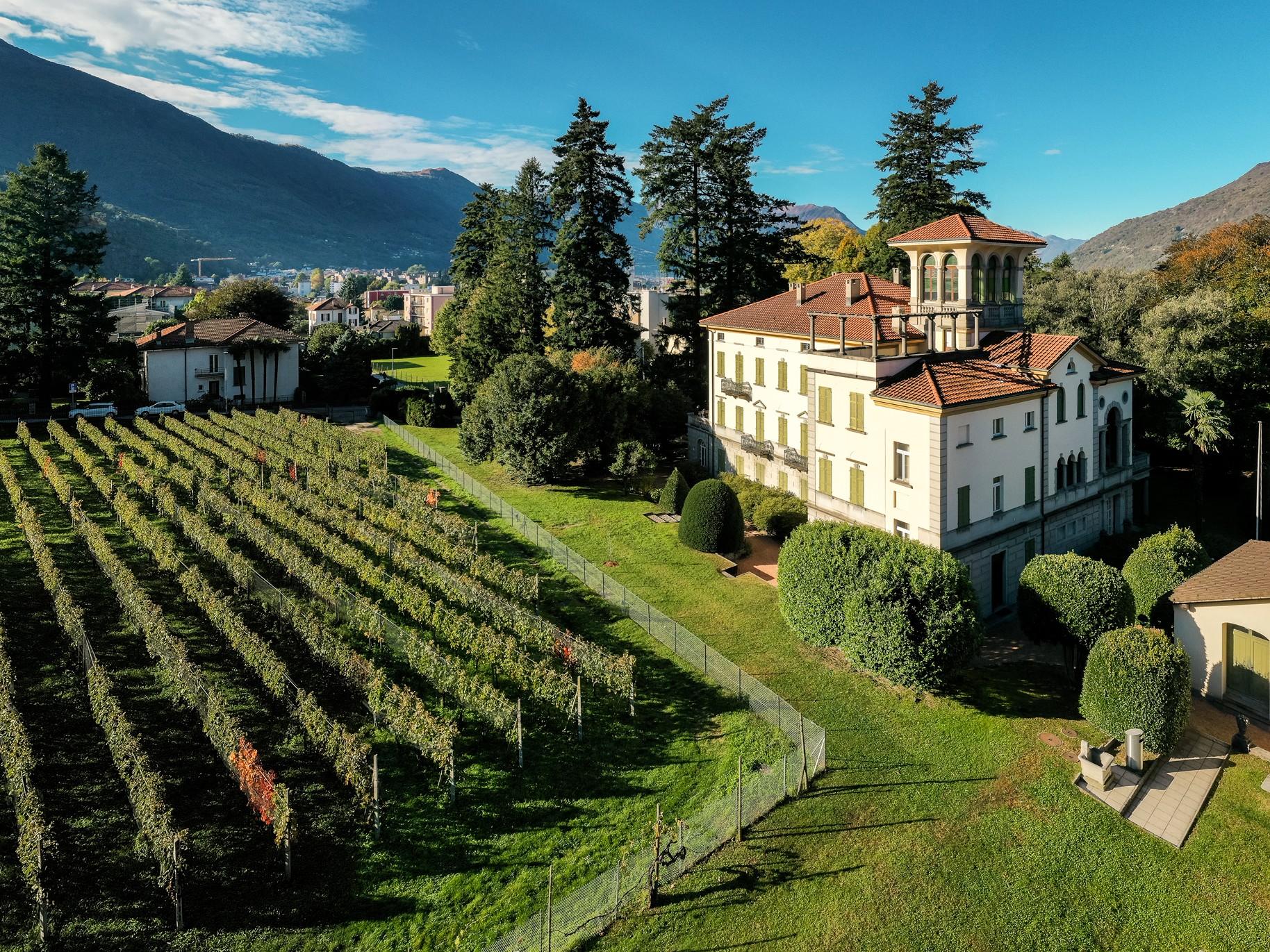 Image 0 - Museum Villa dei Cedri