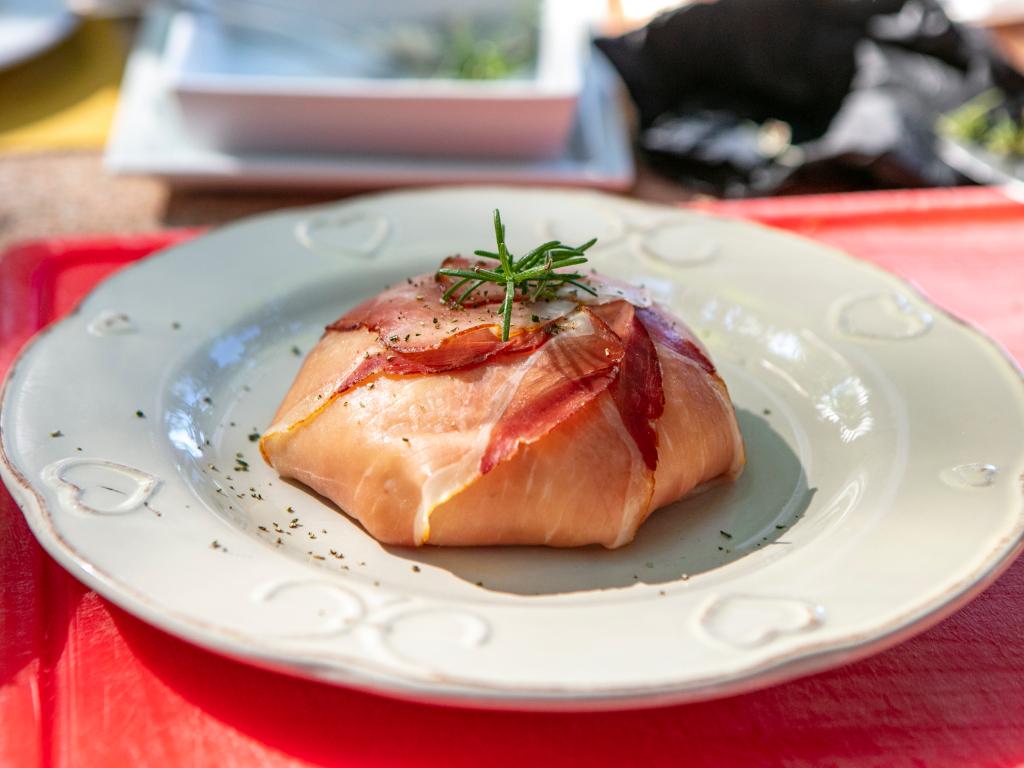 Image 4 - Cruise & Cook