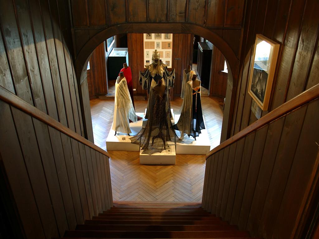 Image 2 - Casa Anatta Museum