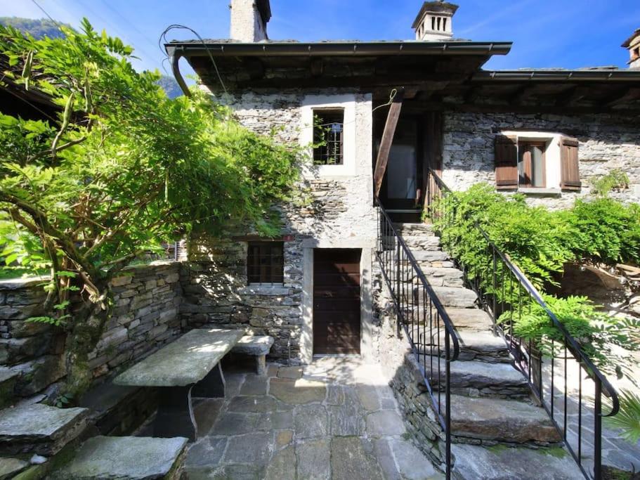 Image 0 - Charming Retreat- 100-Year-Old Stone Rustico