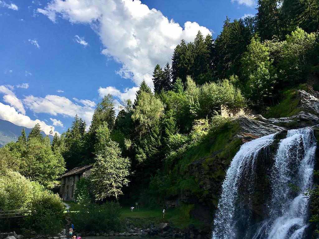 Image 3 - Cable car Faido-Pianaselva