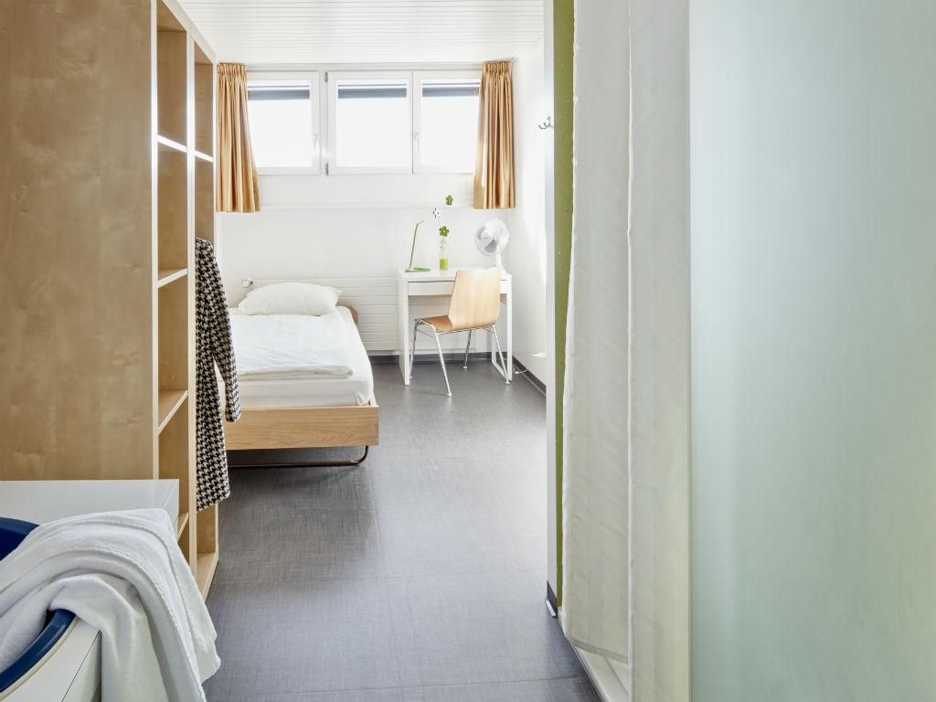 Image 5 - Ostello Montebello - Bellinzona Youth Hostel