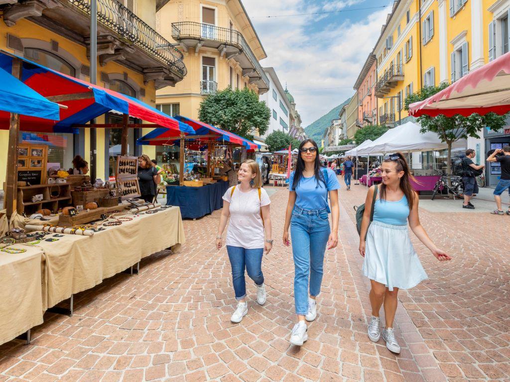 Image 8 - The market of Bellinzona