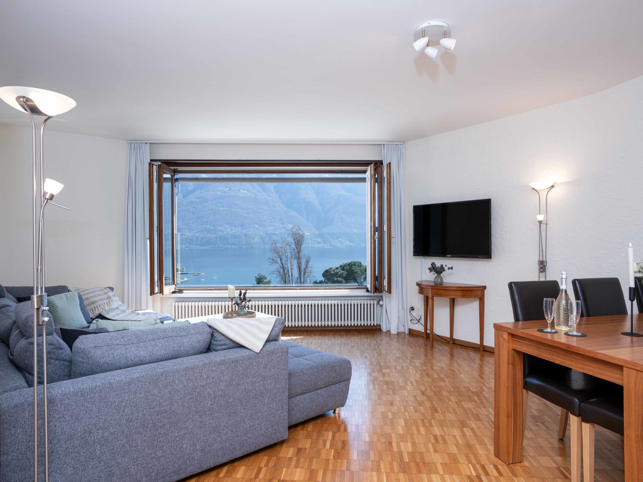 Image 0 - Suite Classic