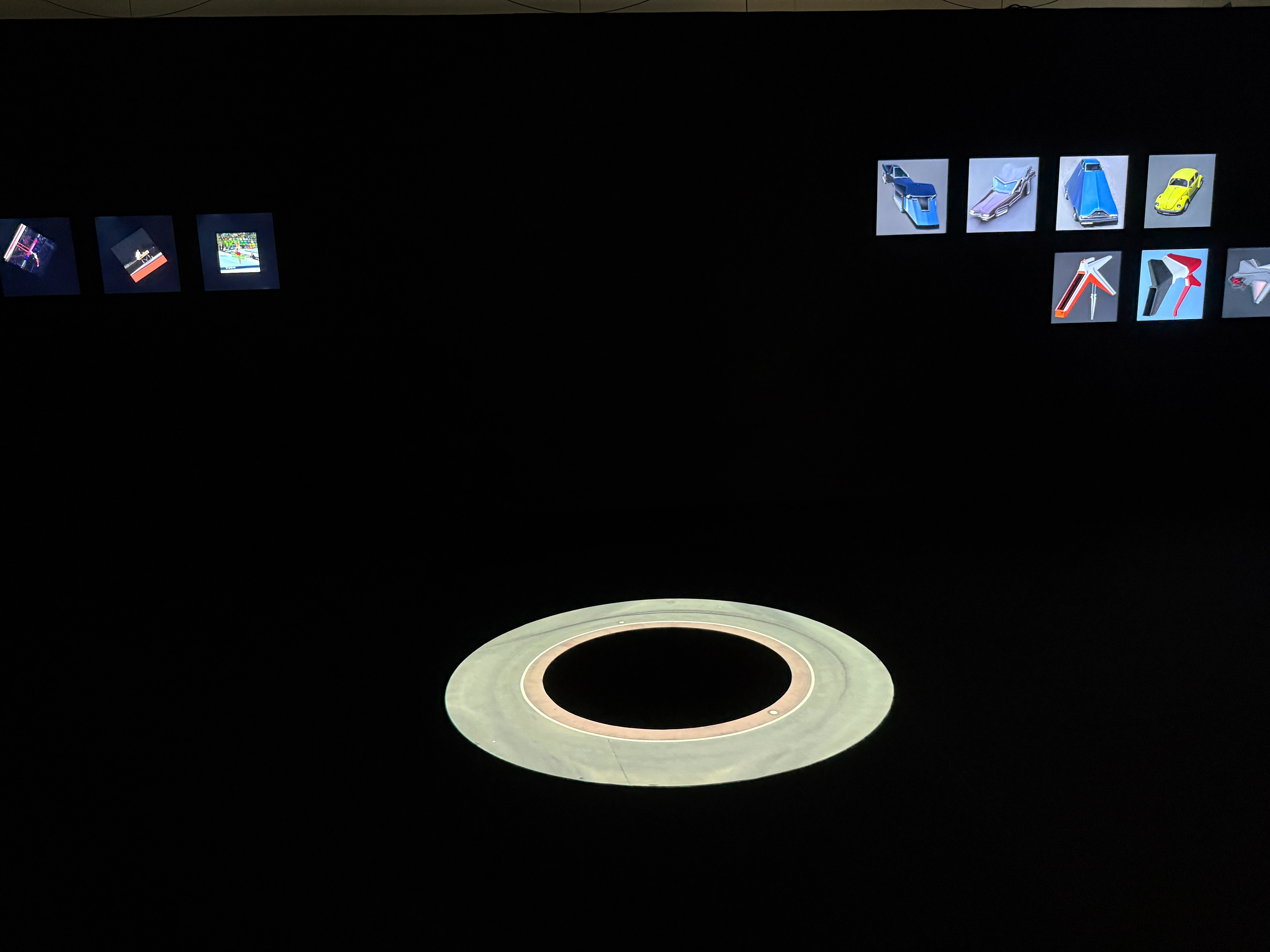 Image 4 - 