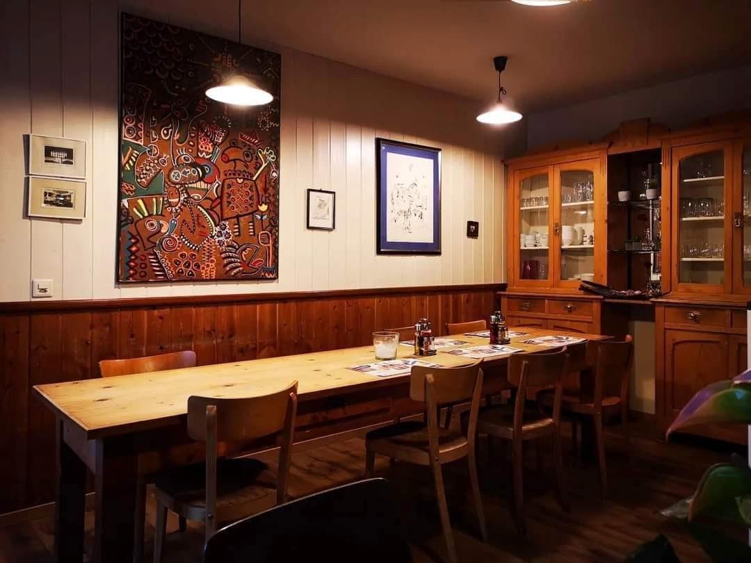 Image 3 - Grotto Adula