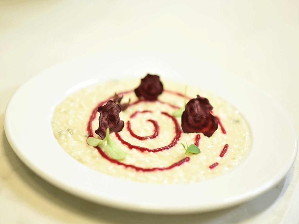 Image 3 - 8e20 Banqueting & Co.