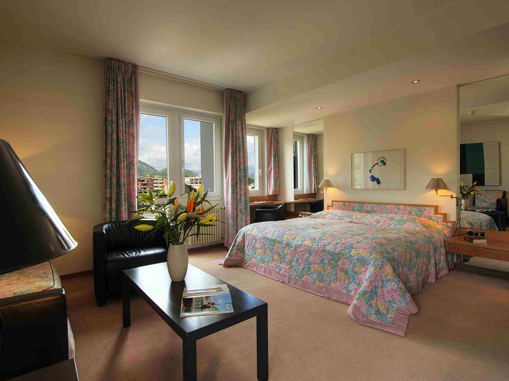 Image 2 - Garni Gardenia