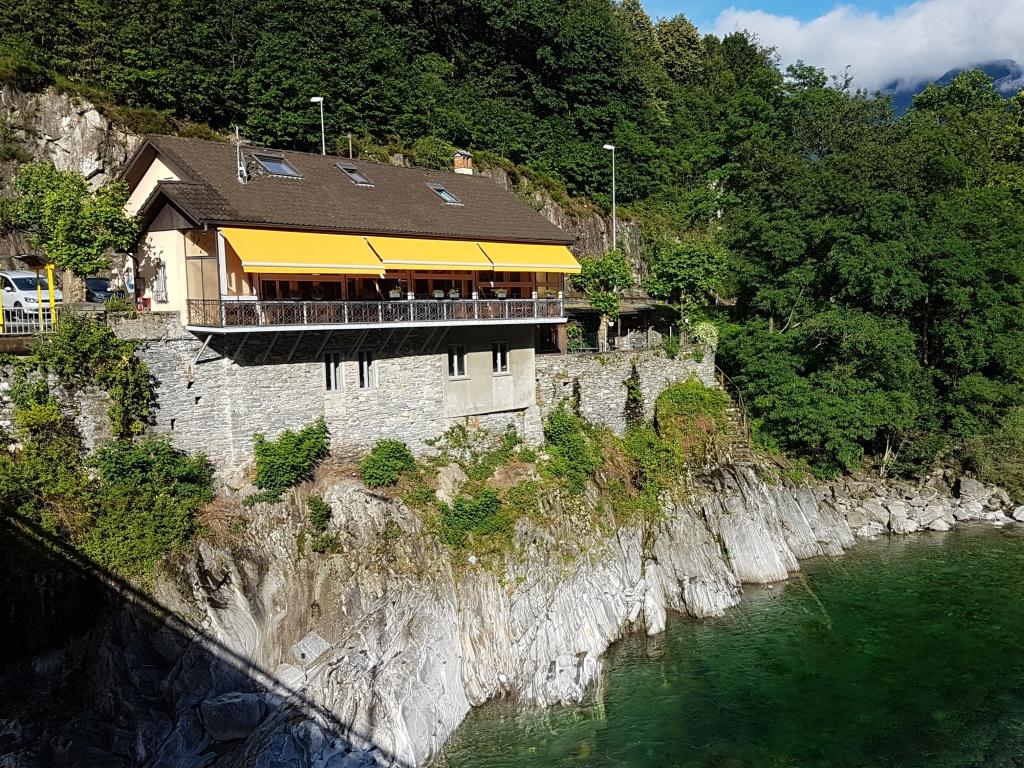 Image 1 - Osteria al Ponte