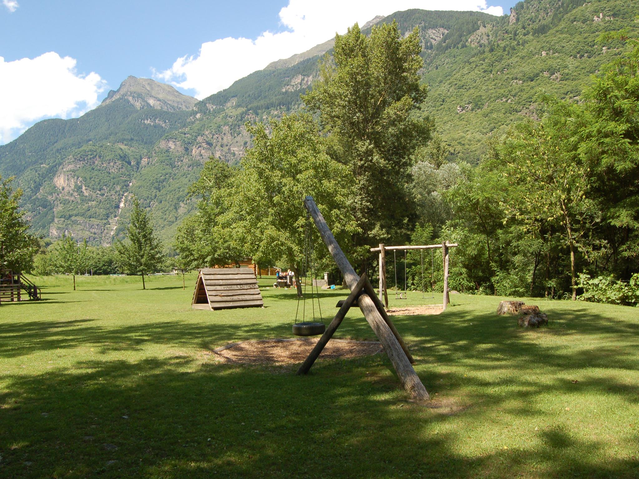 Image 0 - Terrain de jeux Al Boschetto