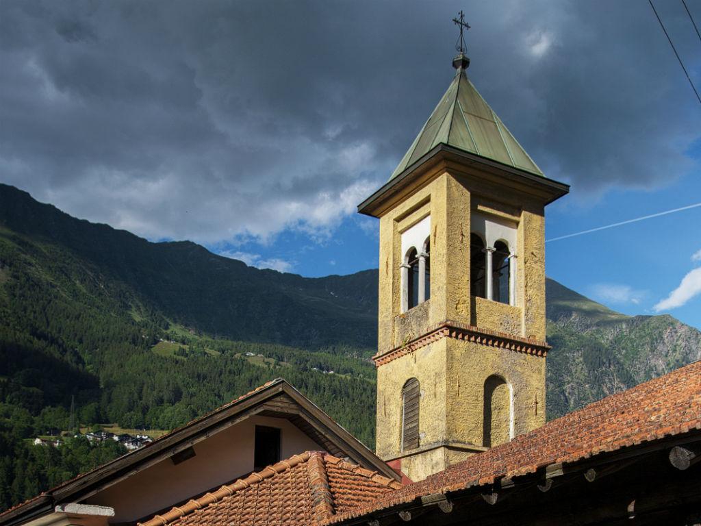 Image 3 - Kirche St. Nicolao