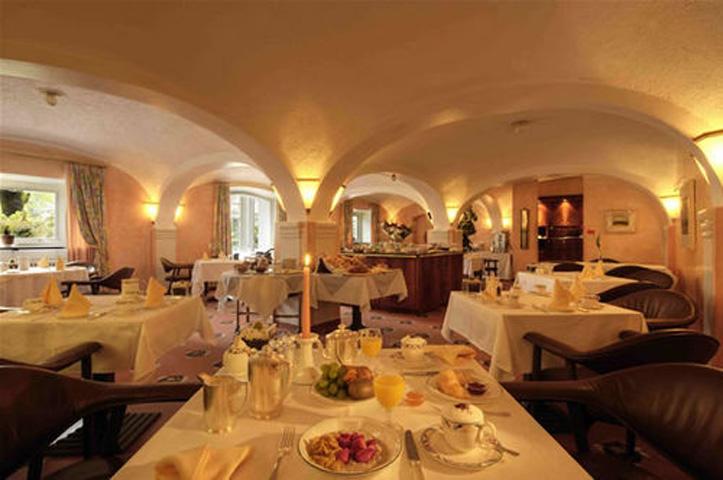 Image 6 - Garni Gardenia