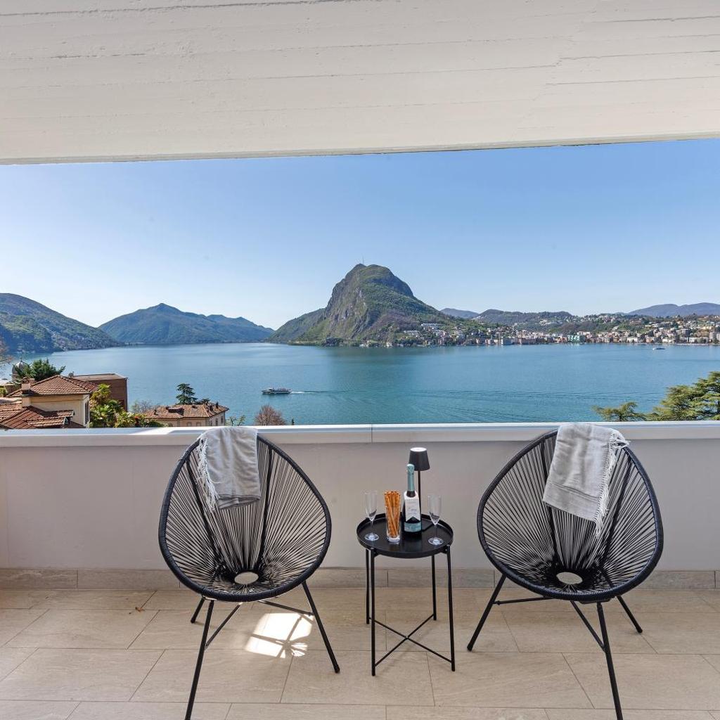 Image 0 - Casa Serenella Splendid Lake View - Happy Rentals