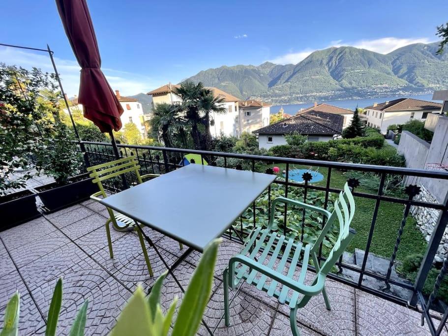 Image 0 - la meta appartamento vista lago con parcheggio