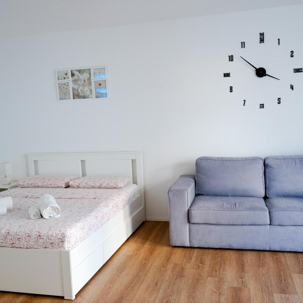 Image 0 - Prestige apartment