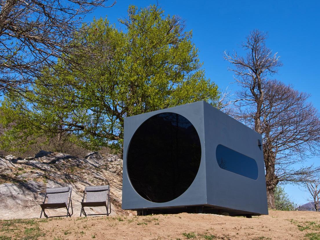 Image 2 - Birdbox Curzútt