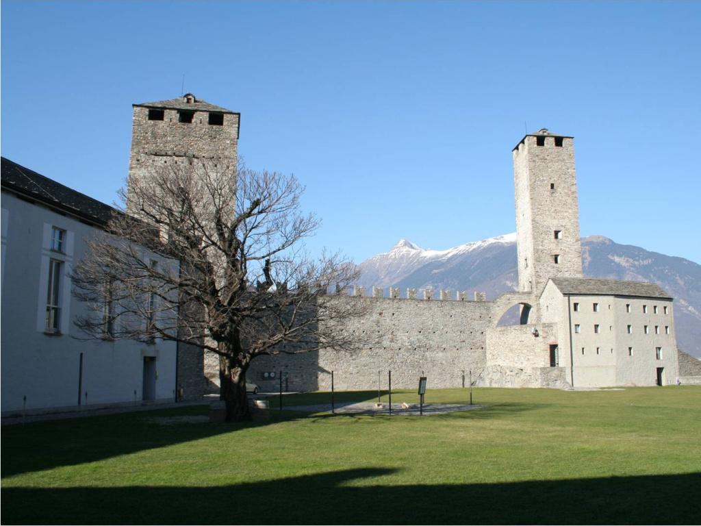 Image 0 - Ristorante Castelgrande - 0 Image 0 -