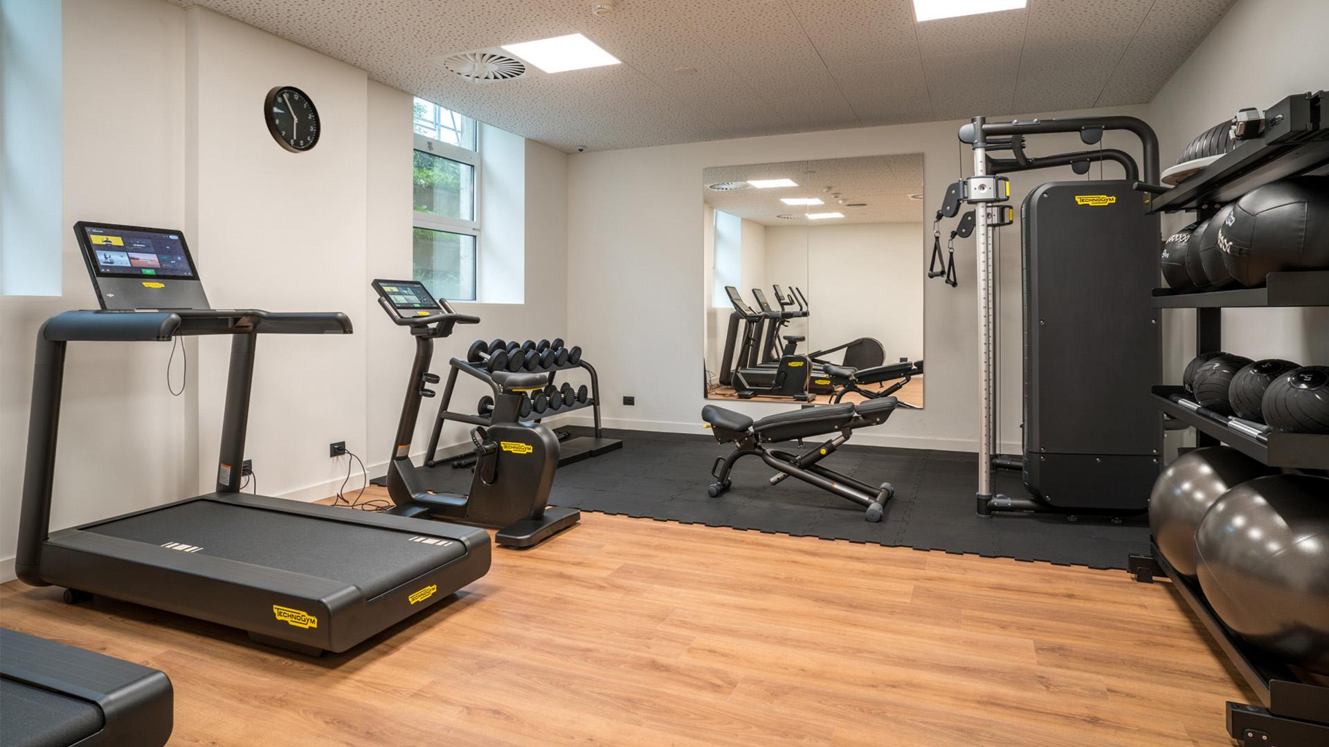 Image 9 - Hampton by Hilton Locarno