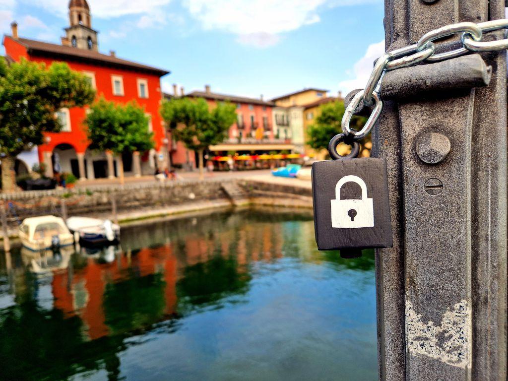 Image 0 - Sato Code, l'escape room à travers Ascona