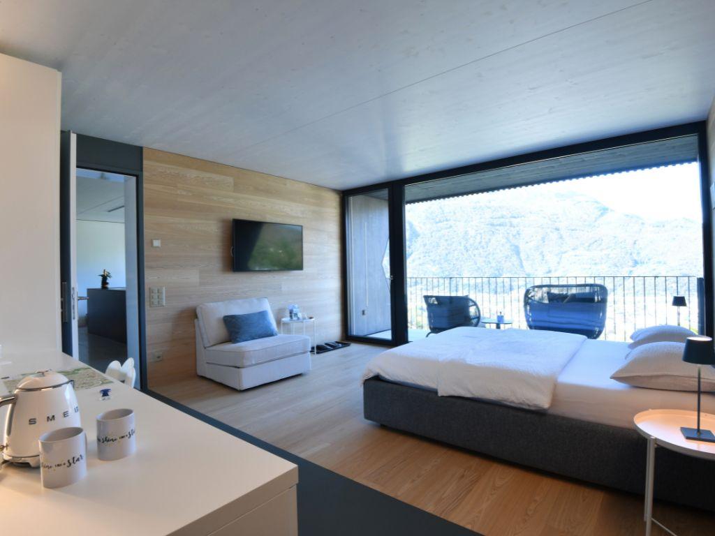 Image 7 - The Window