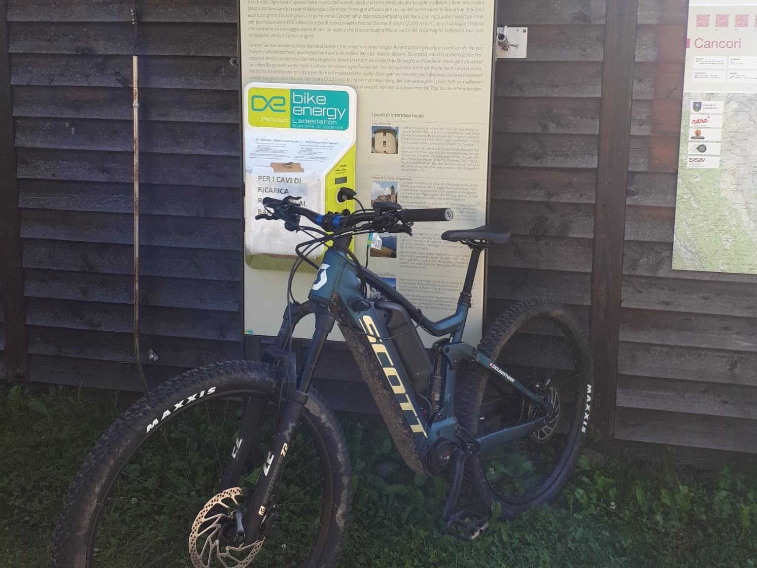 Image 0 - E-bike charging point Cancorì