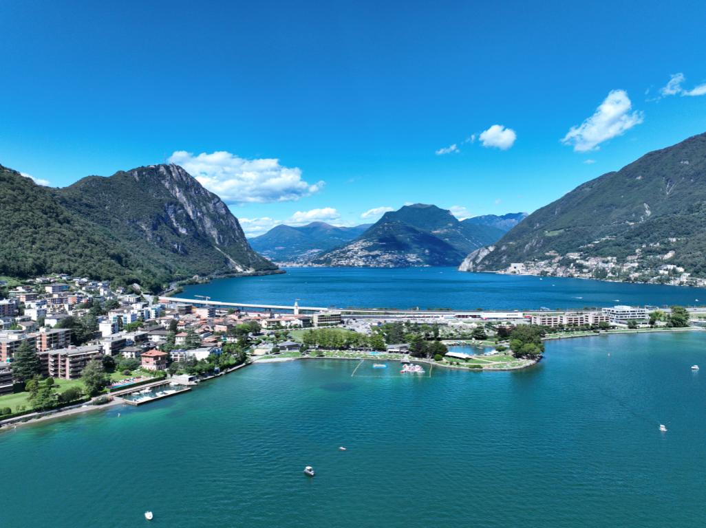 Image 5 - Lido Comunale Melide