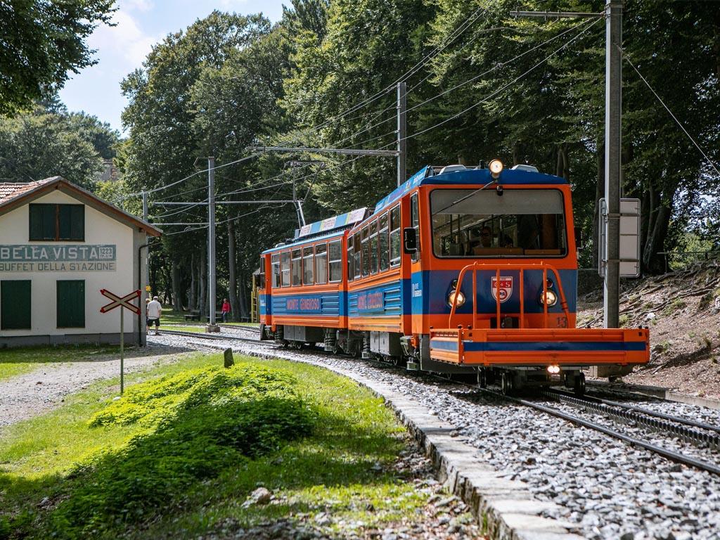 Image 2 - Hike, discover & taste