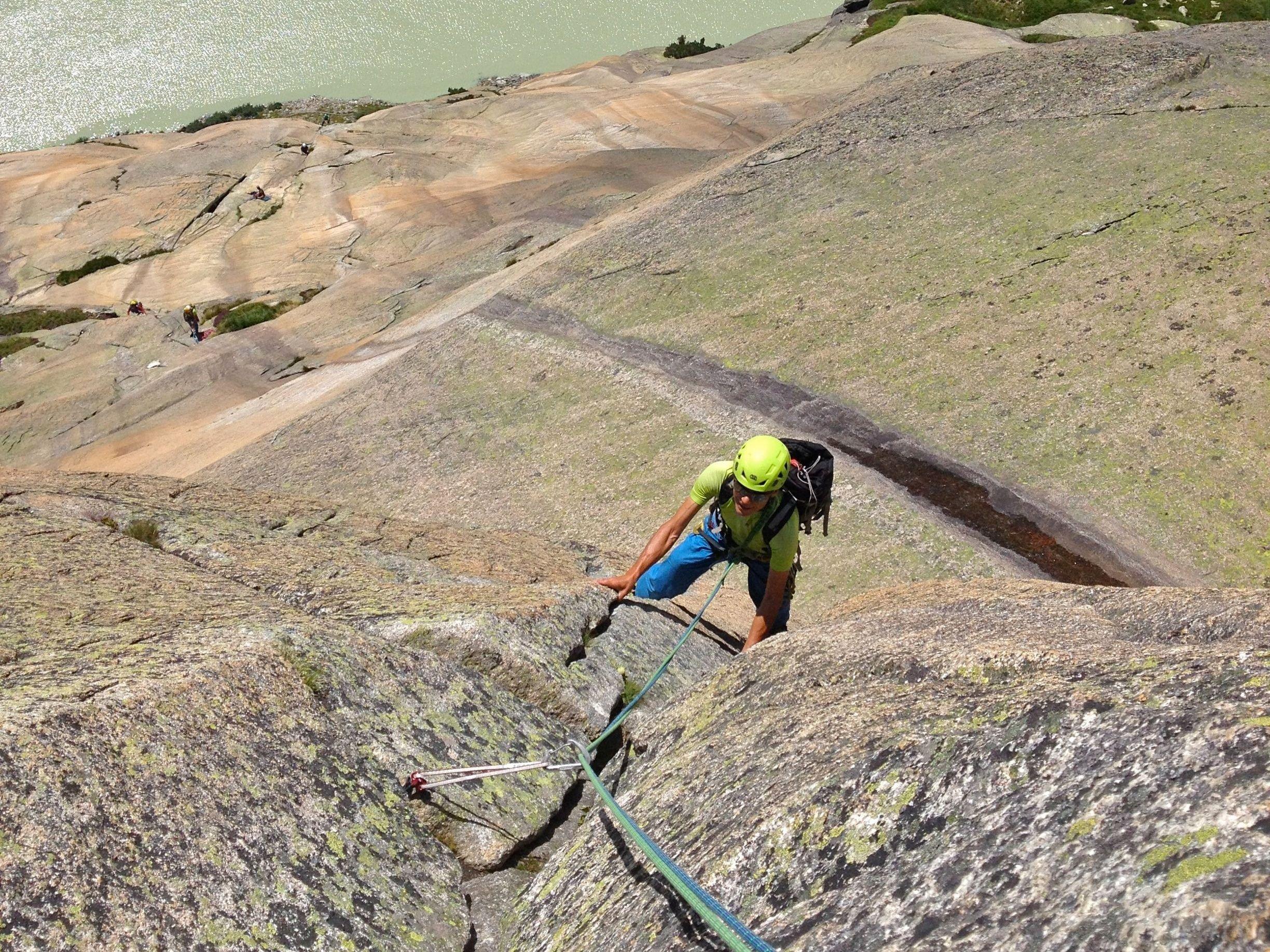 Image 3 - Vertical emotions - Climbing in Ticino