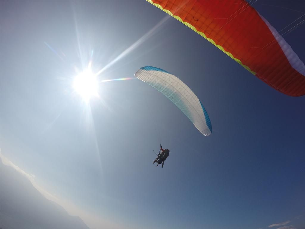 Image 1 - FlyTicino – Voli tandem in parapendio