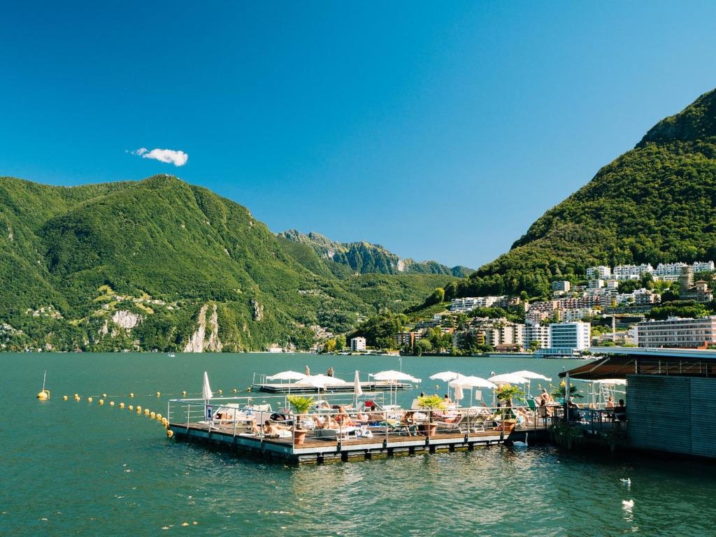 Image 0 - Lido Riva Caccia 