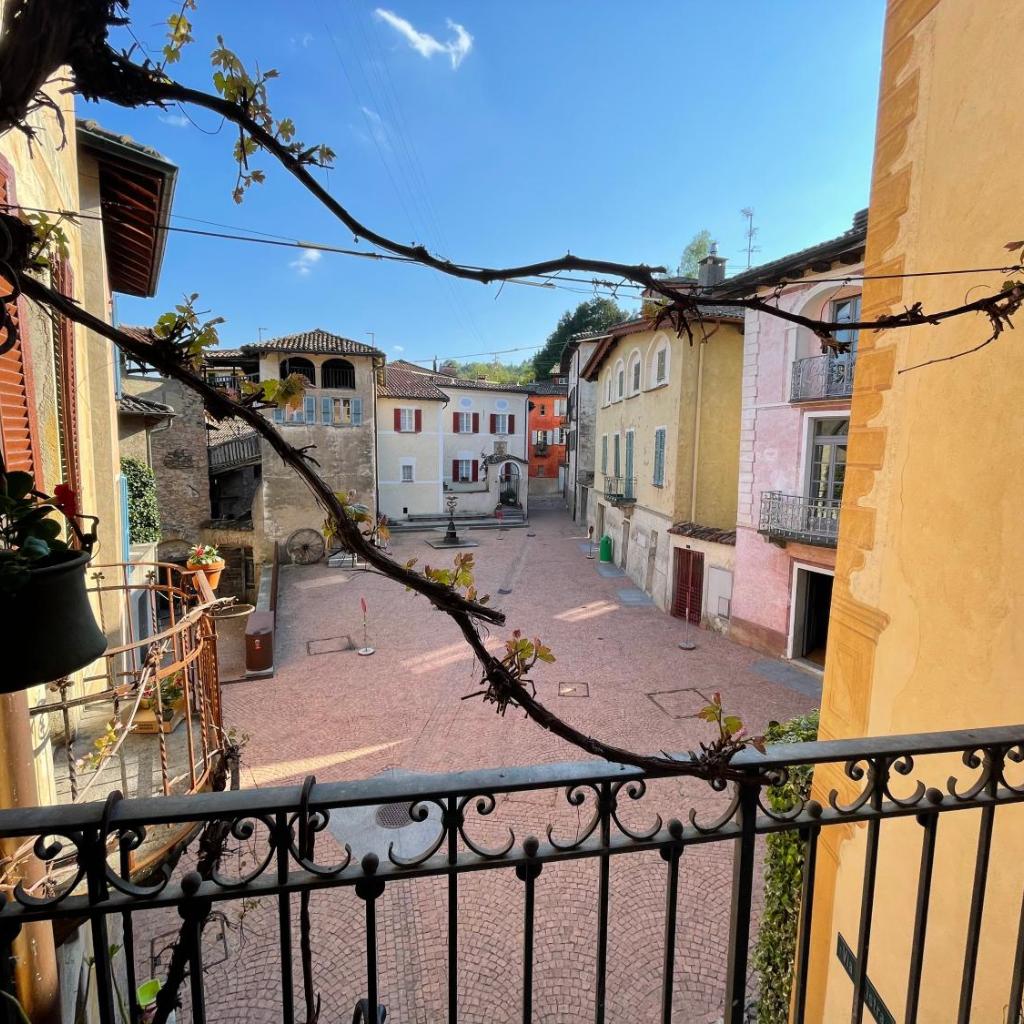 Image 0 - Tipica casa ticinese a Carona