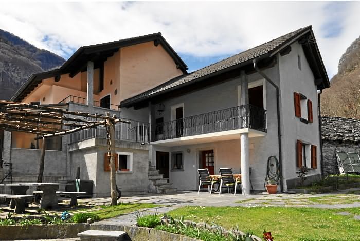 Image 0 - 3,5 room holiday Rustico, I C’ürt di Filipitt 2, Riveo, Valle Maggia