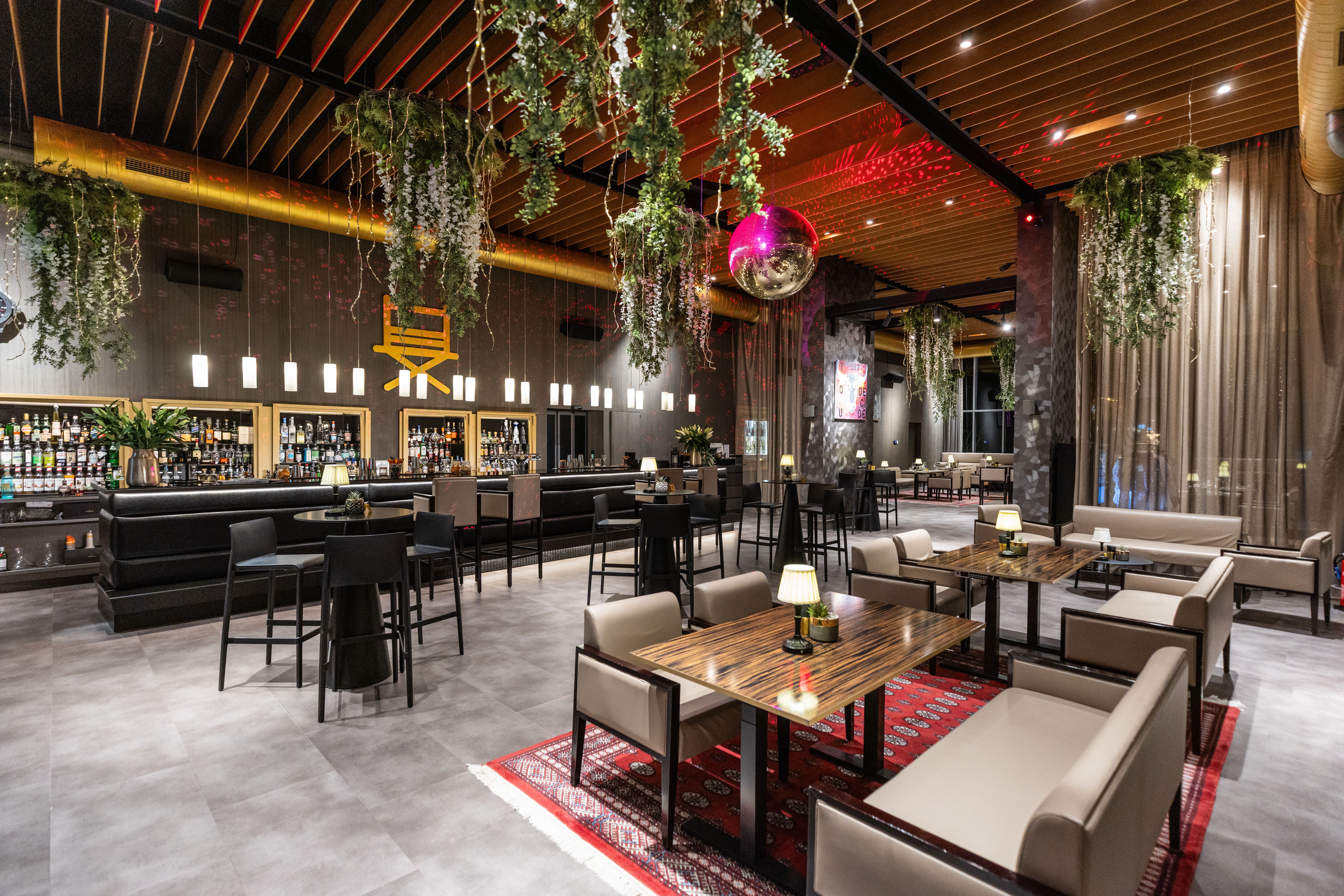 Image 1 - Delta Beach Lounge