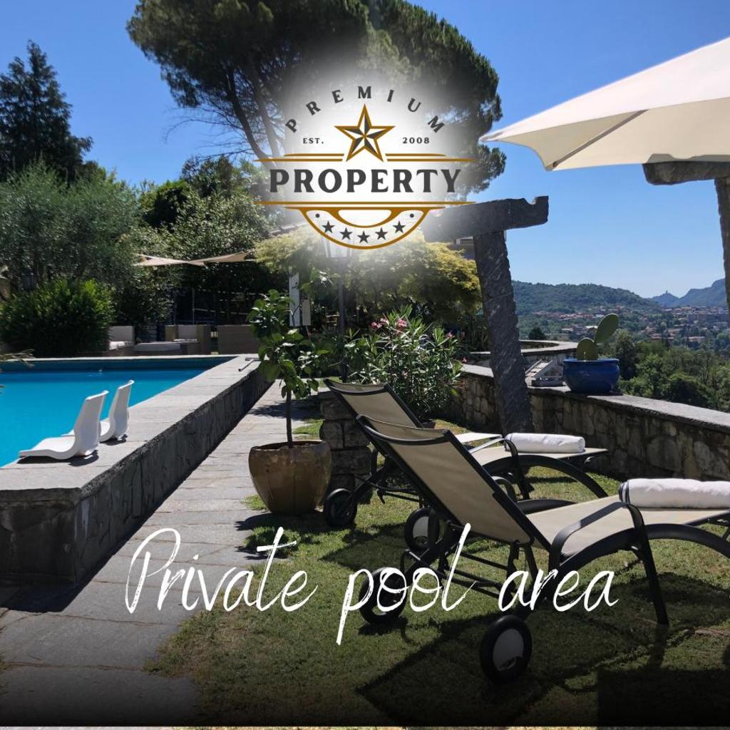 Image 0 - SUITE room with private pool area, near COMO lake, private parking