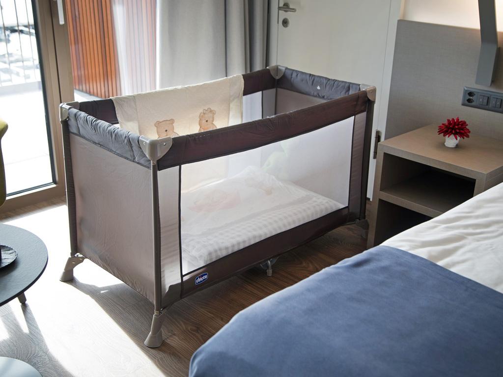 Image 11 - Hotel & Lounge Lago Maggiore