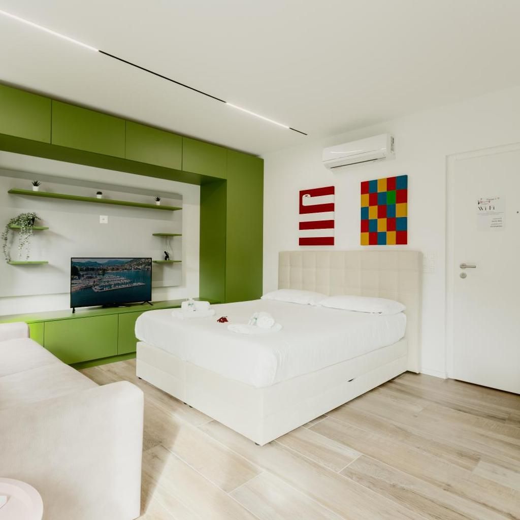 Image 0 - Home Sofia Room 5, for Couples -By EasyLife Swiss