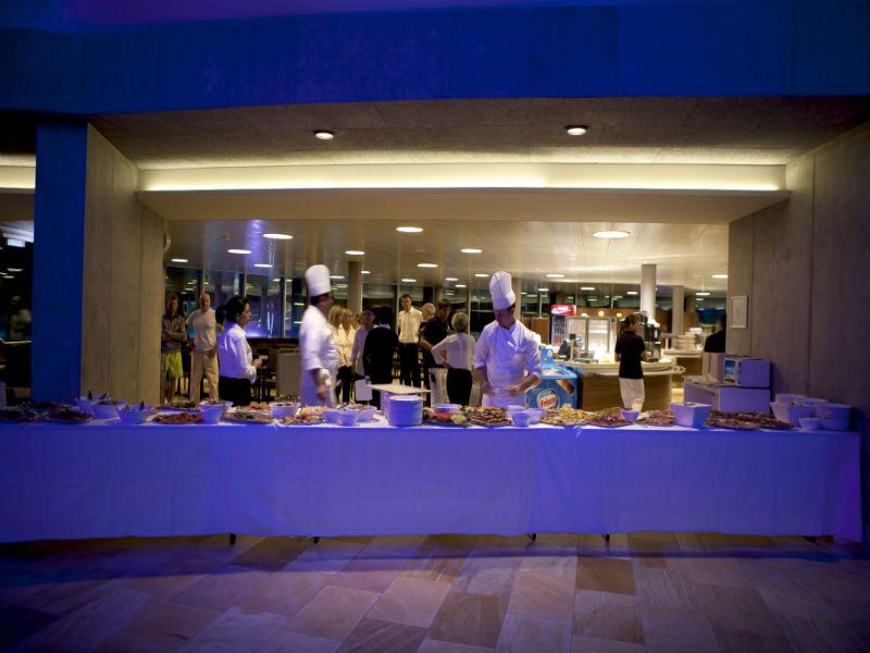 Image 4 - 