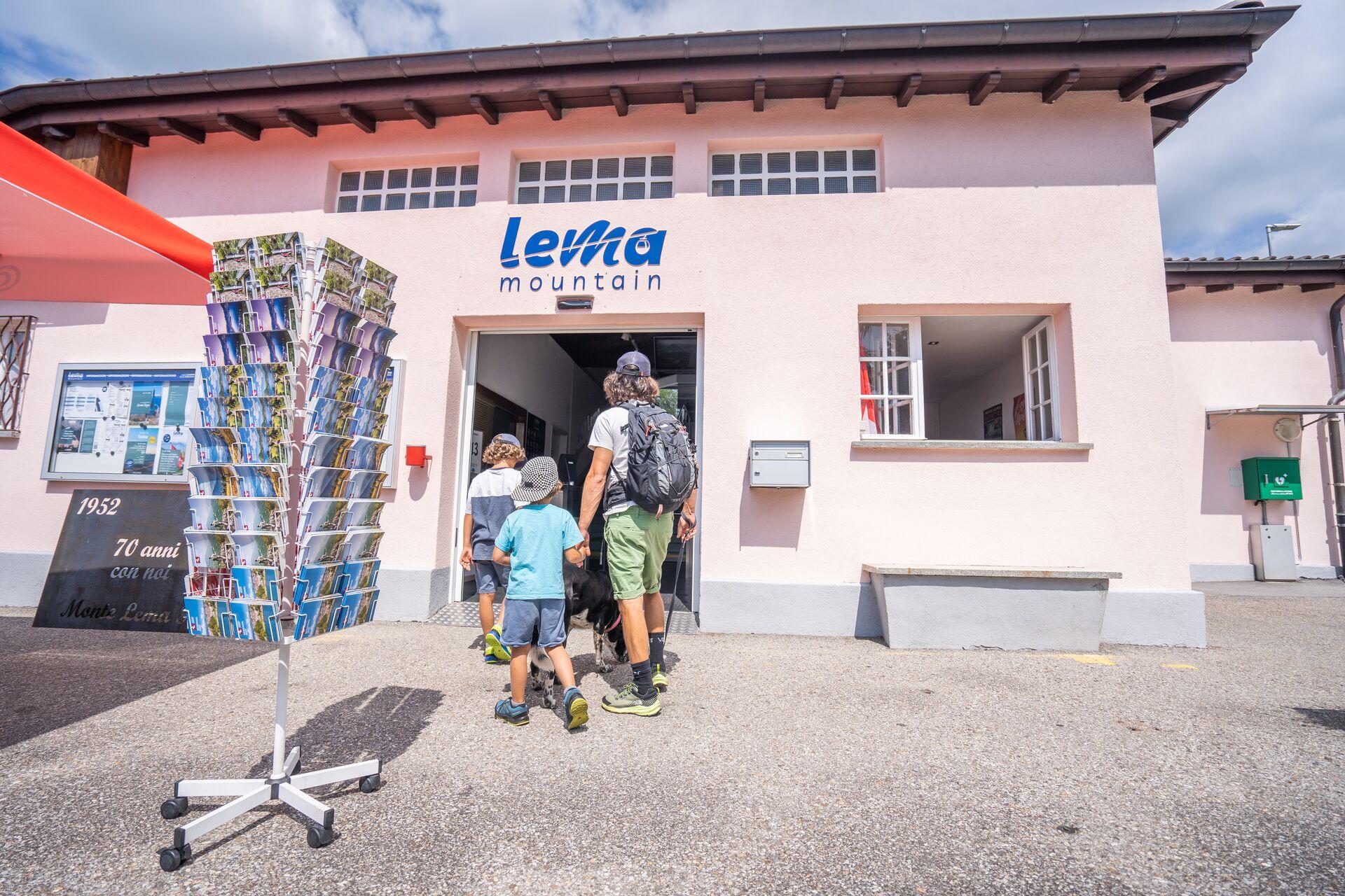 Image 3 - Drahtseilbahn Monte Lema