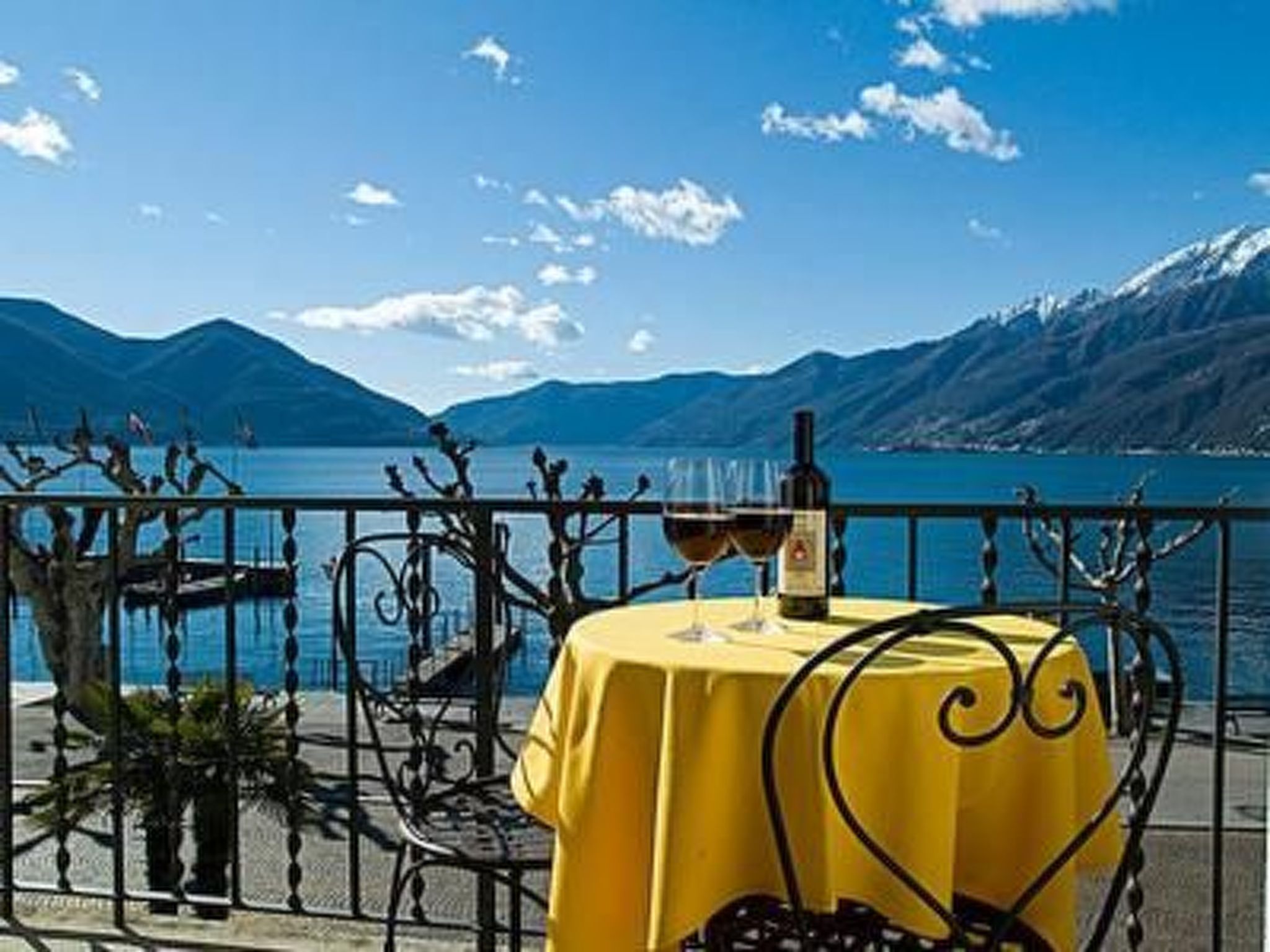 Image 0 - Ascona: Nostrana 1