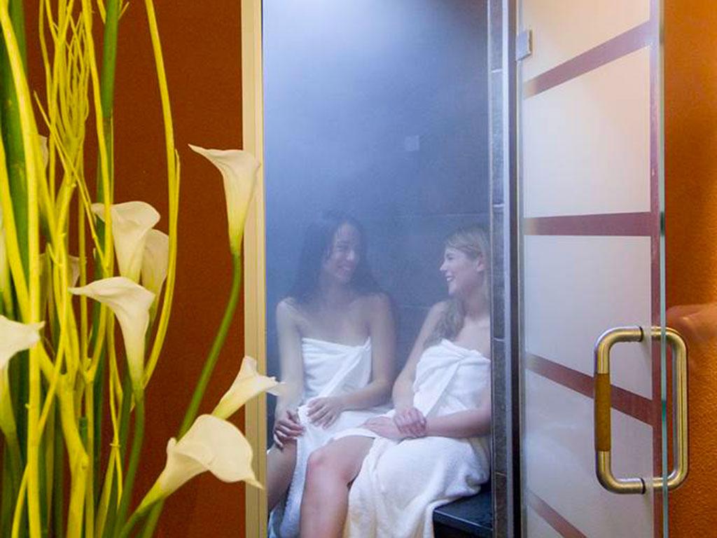 Image 11 - Suitenhotel Parco Paradiso