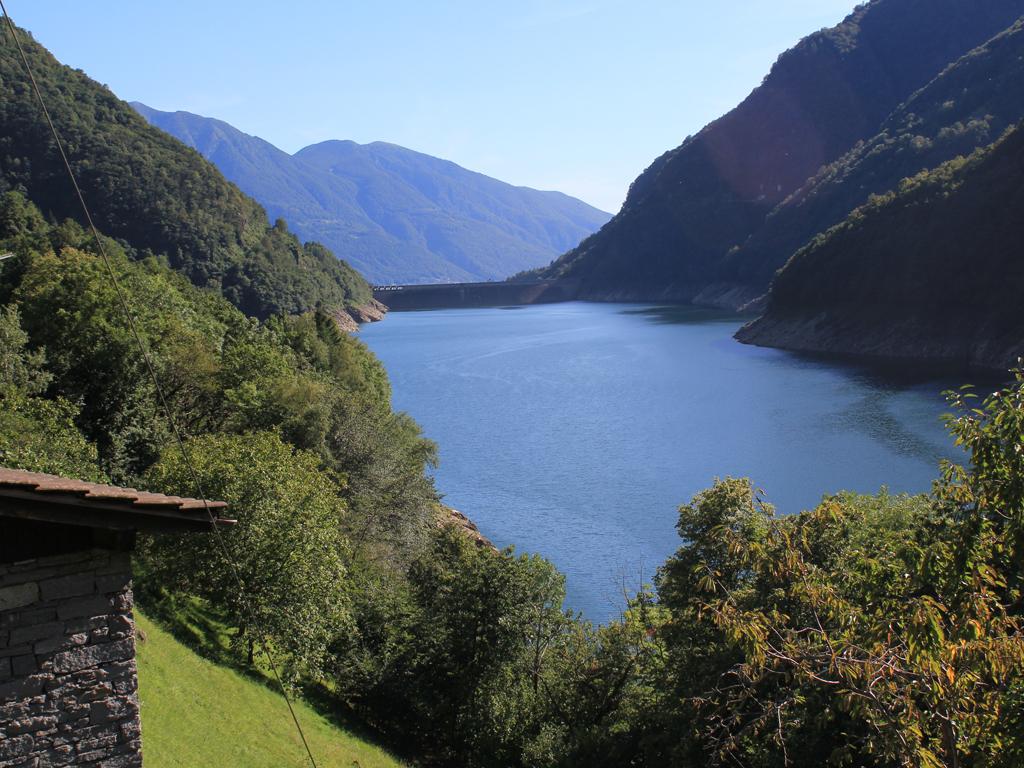 Image 1 - Al Lago