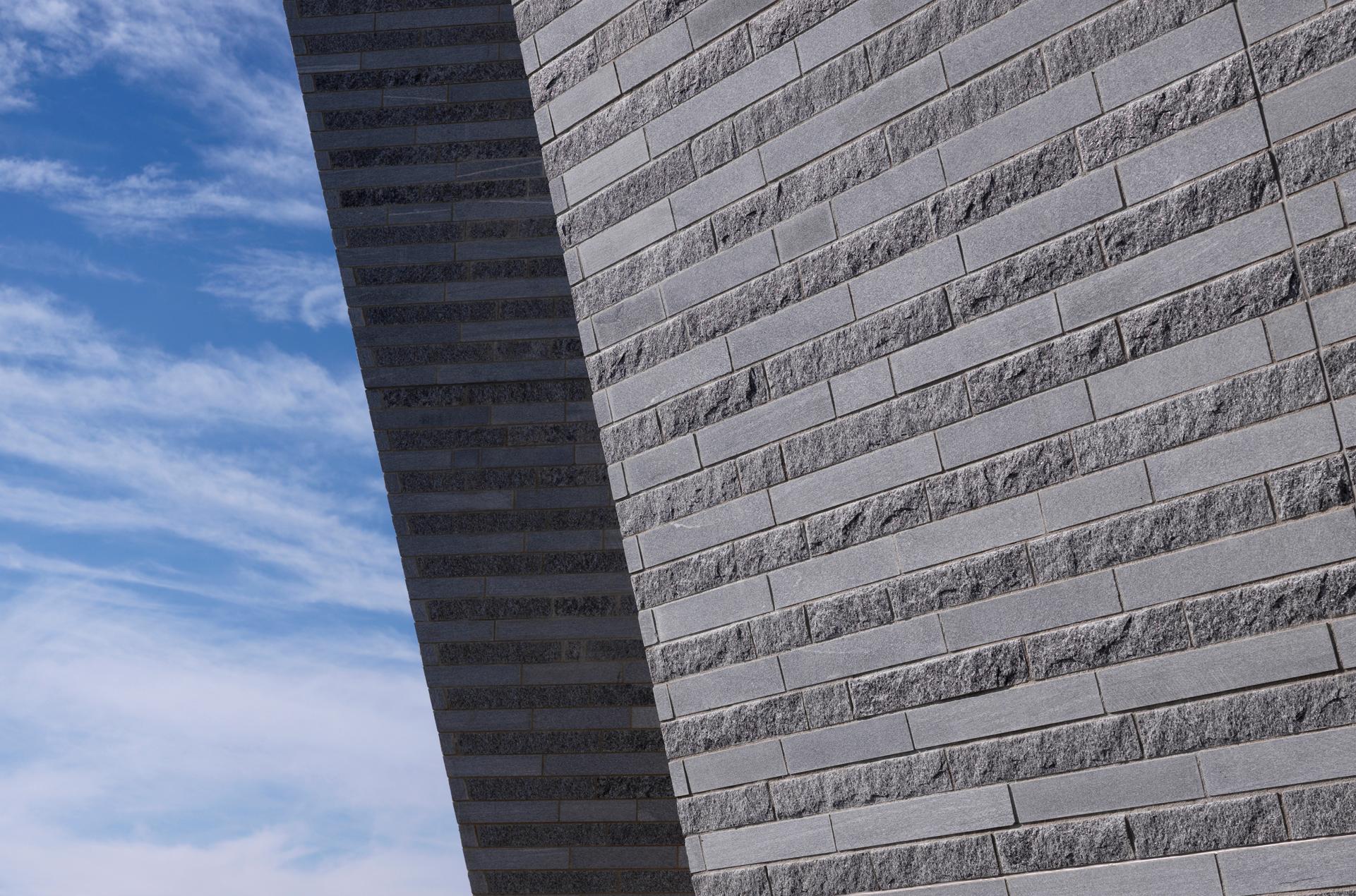 Image 2 - Il Fiore di pietra, ein Werk von Mario Botta auf 1704 m Höhe