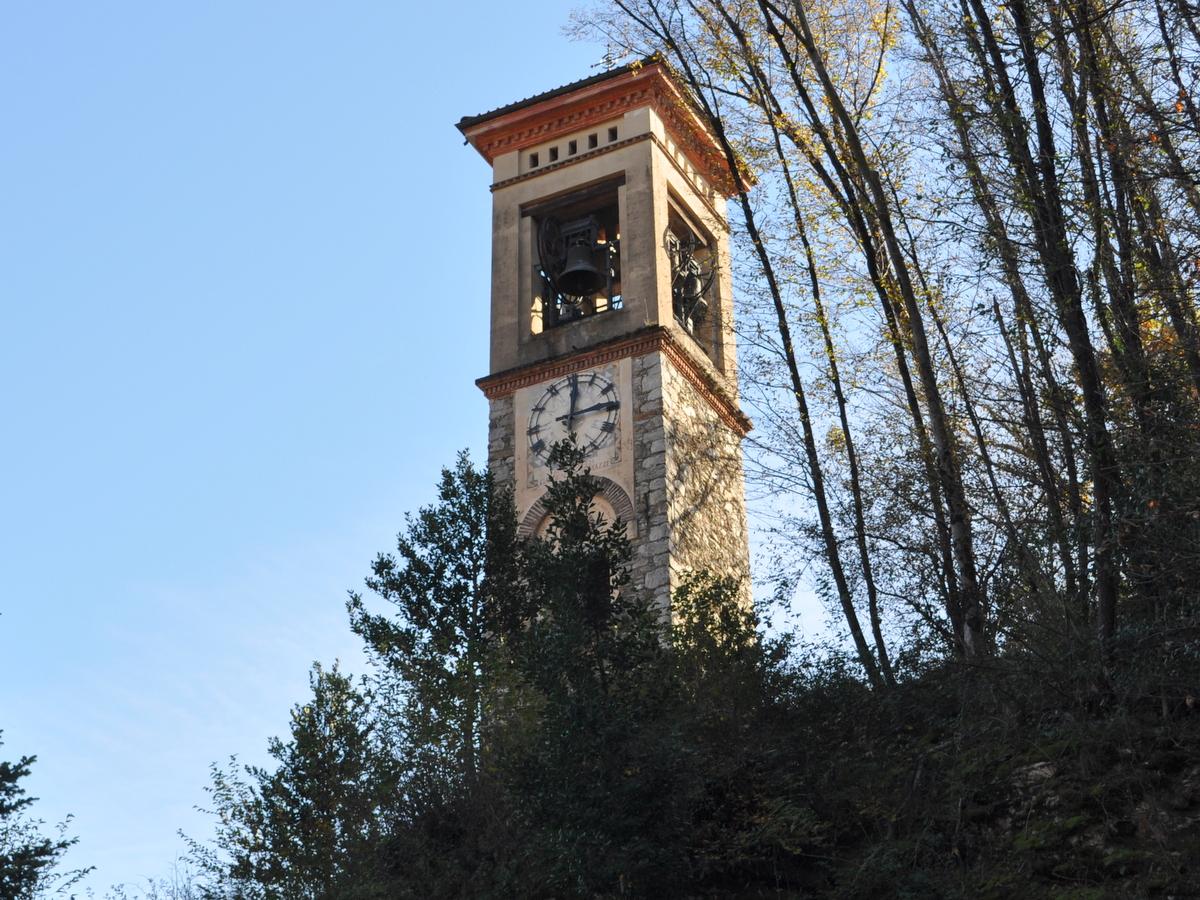 Image 0 - Kirche Sant'Ambrogio