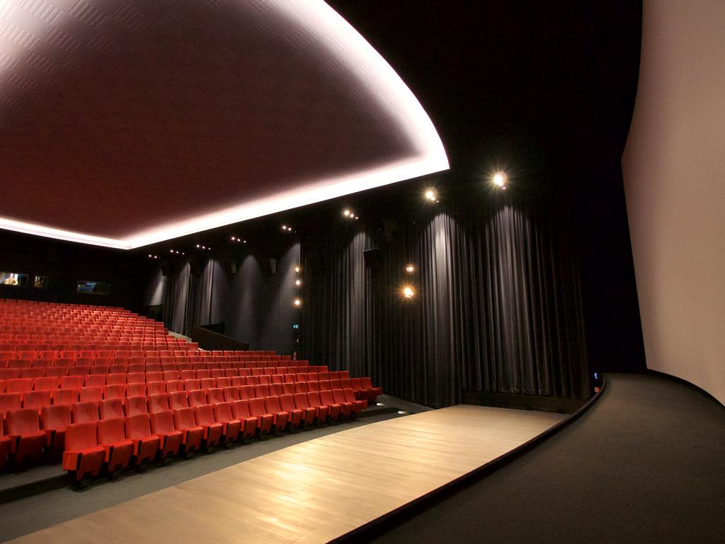 Image 2 - GranRex Auditorium Leopard Club