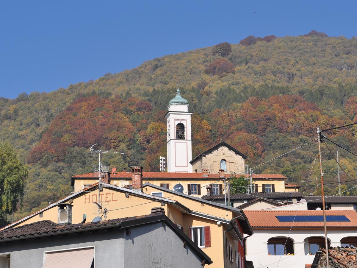 Image 0 - Kirche S. Michele, Arosio